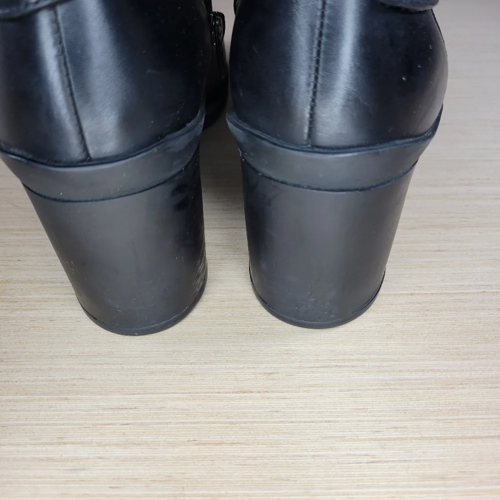 Naturalizer Aimee Black Leather Waterproof Ankle Booties 7M Rainboot